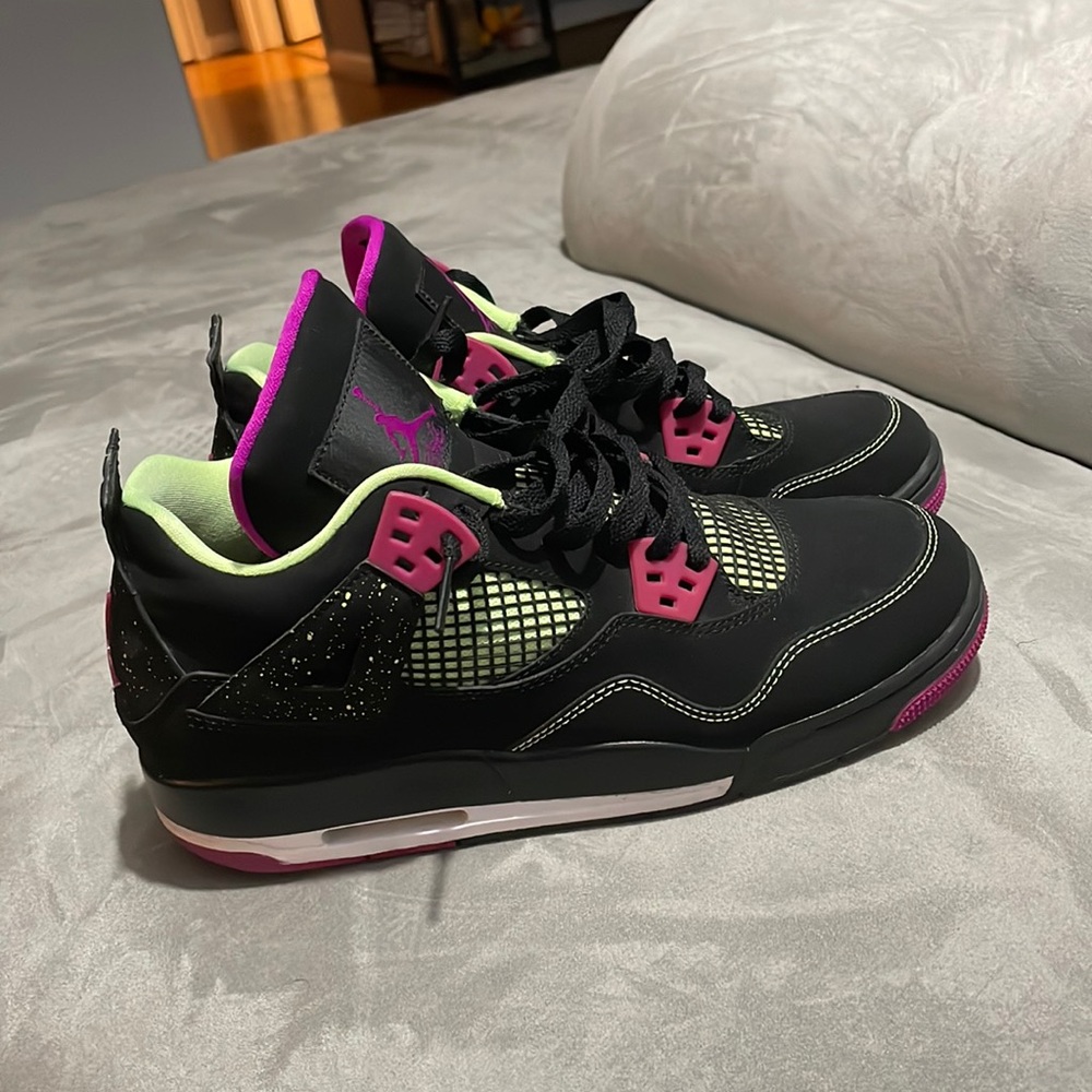 jordan 4s. Men’s 8